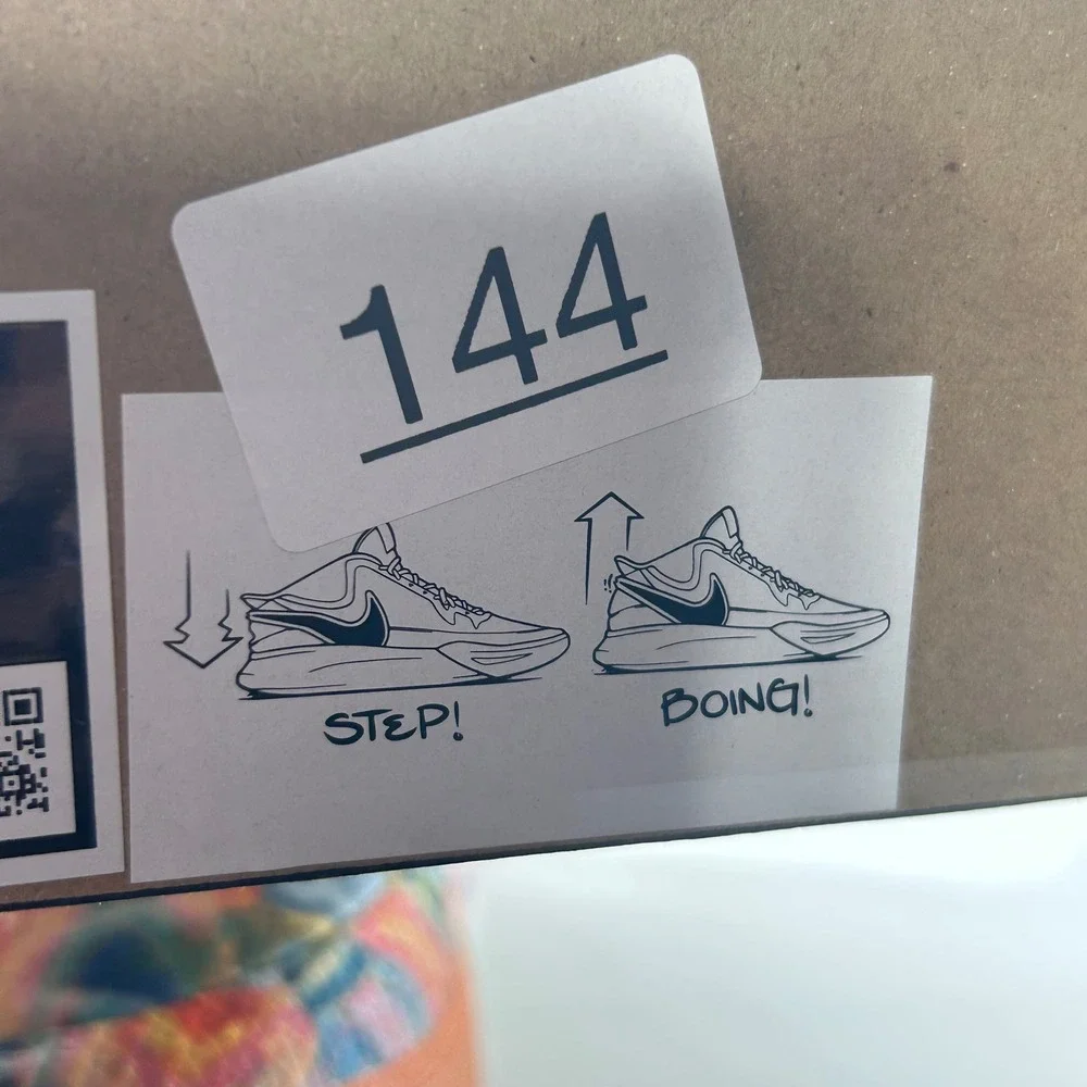 NEW‎ Nike Kyrie 8 GO Basketball Shoes Kids Youth 6Y Light Bone Yellow Strike
